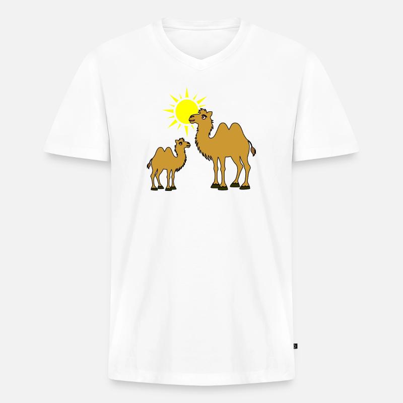 Mutter und Baby Kamel mit Sonne - Männer Premium Bio T-Shirt mit V-Ausschnitt - Weiß