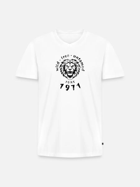 Wild, free & untamed since 06/1971 - Men's Premium Organic T-shirt with V-neck - white