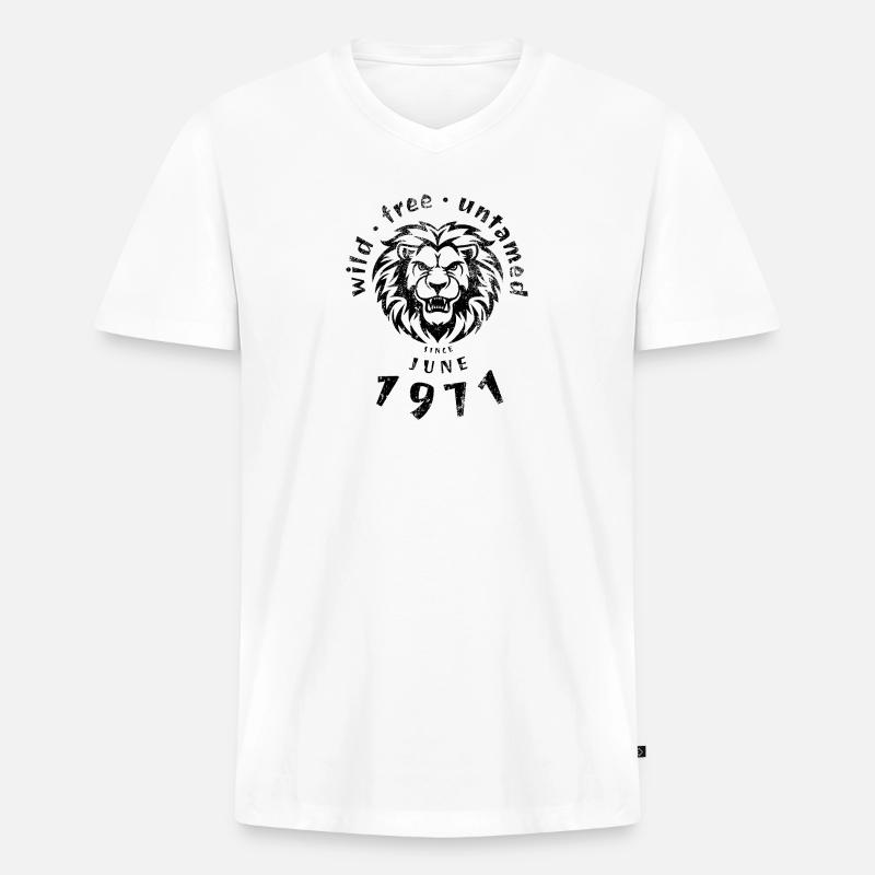 Wild, free & untamed since 06/1971 - Men's Premium Organic T-shirt with V-neck - white