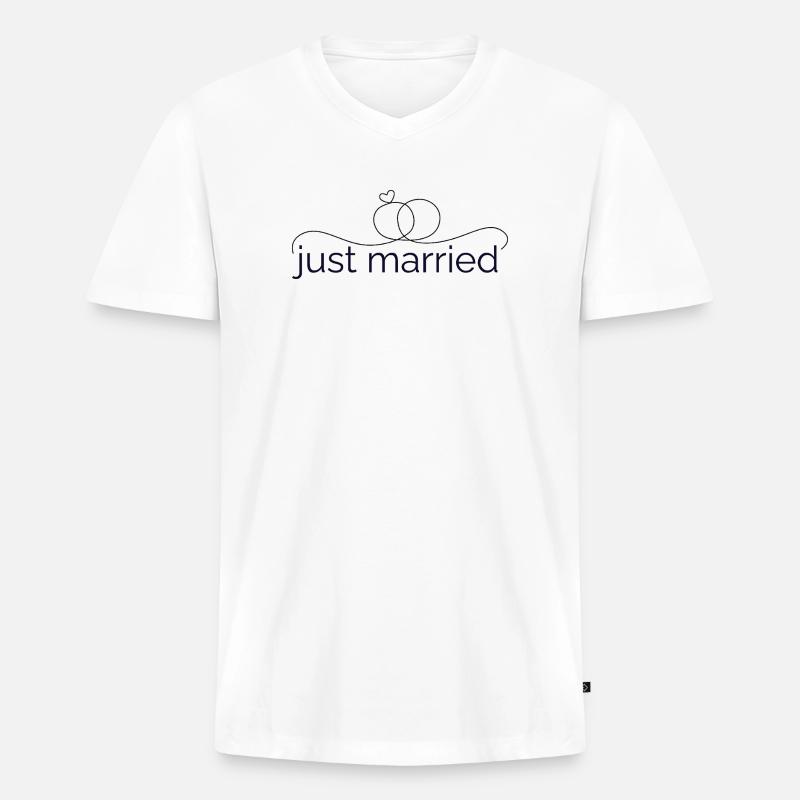 Frisch verheiratet - Liniendesign mit Trauring! - Männer Premium Bio T-Shirt mit V-Ausschnitt - Weiß