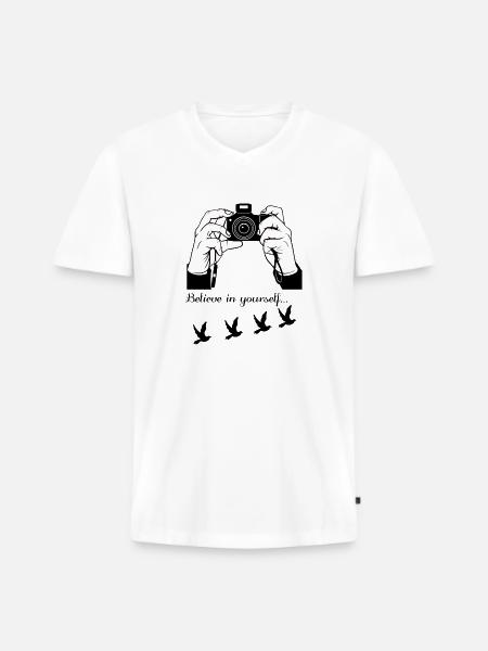 Photographer for passion - Men's Premium Organic T-shirt with V-neck - white