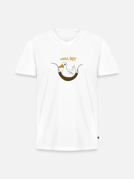 Funny duck saying chill out - Men's Premium Organic T-shirt with V-neck - white