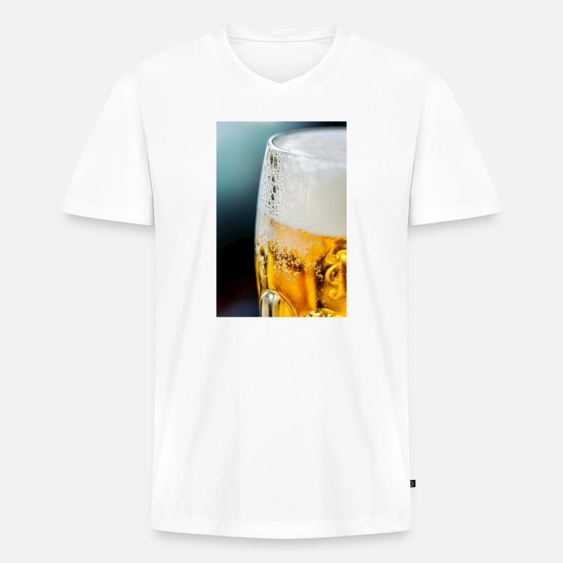 Lichtgold Bierglas Muster - Männer Premium Bio T-Shirt mit V-Ausschnitt - Weiß