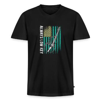 Plus de contrebasse basse avec drapeau américain - T-shirt encolure en V Premium bio Homme - noir - Devant - Nico (187cm)