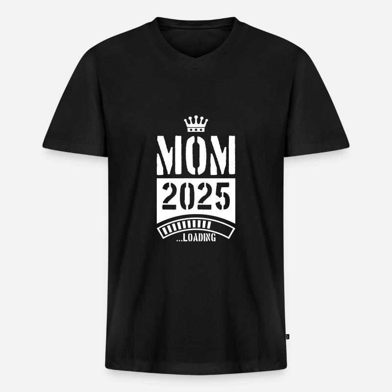 Mama 2025 Loading Mom - Männer Premium Bio T-Shirt mit V-Ausschnitt - Schwarz