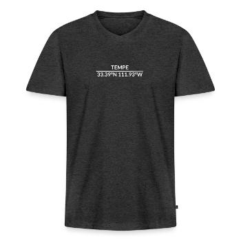 Coordonnées de Tempe, Arizona, États-Unis - T-shirt encolure en V Premium bio Homme - anthracite chiné - Devant - Nico (187cm)