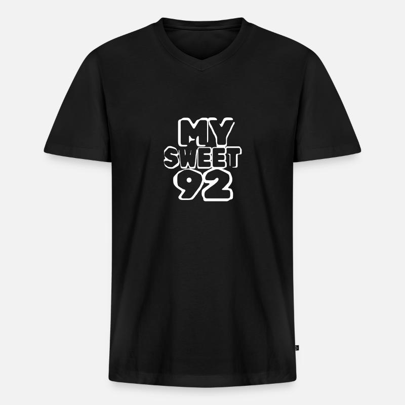 Süß 92 - Männer Premium Bio T-Shirt mit V-Ausschnitt - Schwarz