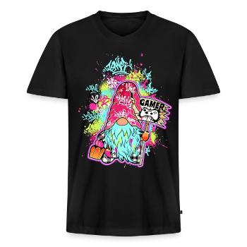 Gamer Wichtel Streetart Gnom  - Männer Premium Bio T-Shirt mit V-Ausschnitt - Schwarz - Vorne - Nico (187cm)