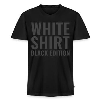 White Shirt Black Edition - Männer Premium Bio T-Shirt mit V-Ausschnitt - Schwarz - Vorne - Nico (187cm)