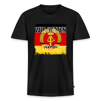 DDR Ostdeutschland Ossi Wir hatten ja nüscht - Männer Premium Bio T-Shirt mit V-Ausschnitt - Schwarz - Vorne - Nico (187cm)