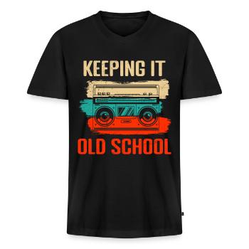 Lass es altmodisch ich höre Kassetten - Männer Premium Bio T-Shirt mit V-Ausschnitt - Schwarz - Vorne - Nico (187cm)