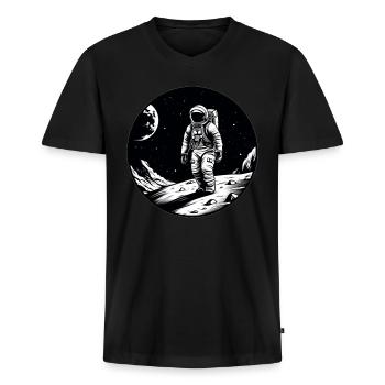 Astronaut Mond - Männer Premium Bio T-Shirt mit V-Ausschnitt - Schwarz - Vorne - Nico (187cm)