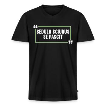 Lateinisch Lustiger Latein Spruch - Männer Premium Bio T-Shirt mit V-Ausschnitt - Schwarz - Vorne - Nico (187cm)