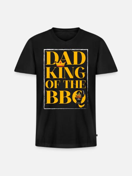 Dad King of the BBQ - Men's Premium Organic T-shirt with V-neck - black