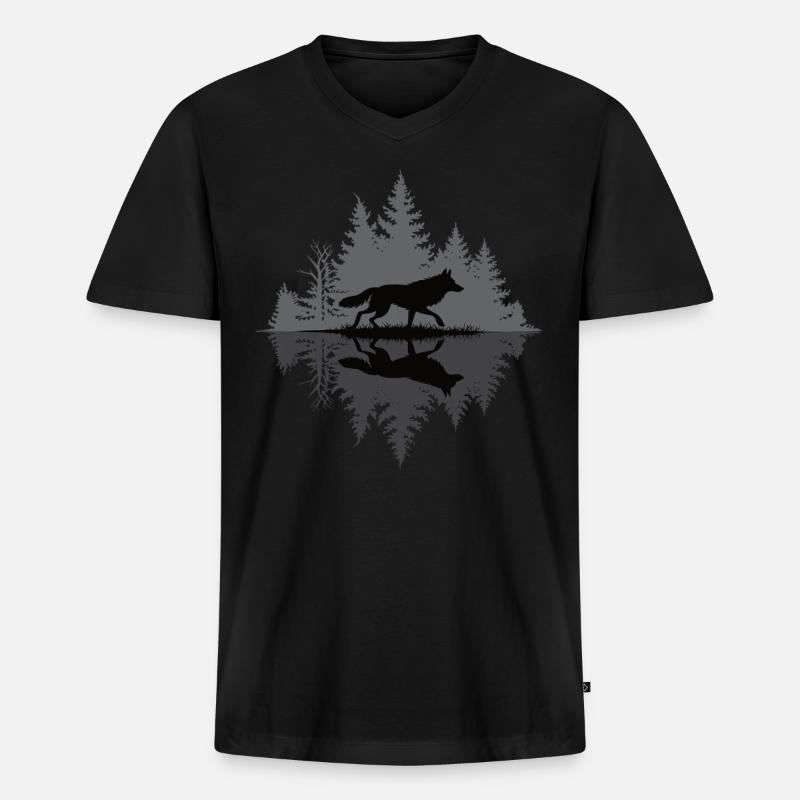 Wolf im dunklen Wald - Männer Premium Bio T-Shirt mit V-Ausschnitt - Schwarz