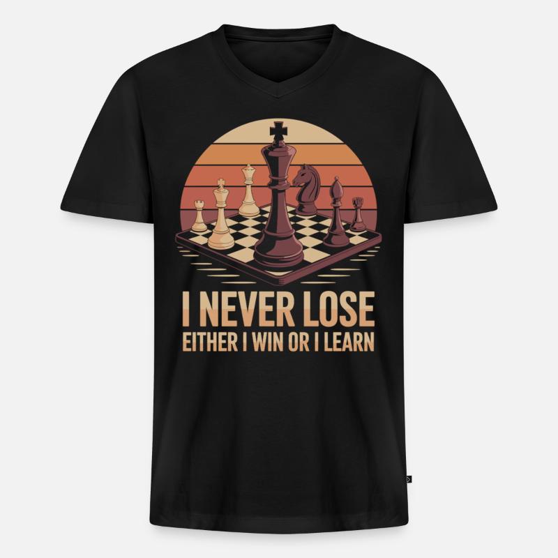 Schach: Entweder Sieg oder Lektion - Männer Premium Bio T-Shirt mit V-Ausschnitt - Schwarz