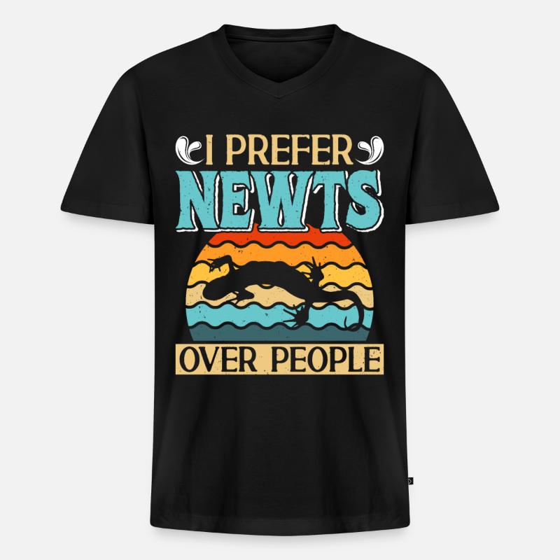 Newt - Men's Premium Organic T-shirt with V-neck - black