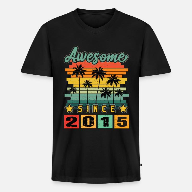 Awesome Since 2015 - Männer Premium Bio T-Shirt mit V-Ausschnitt - Schwarz