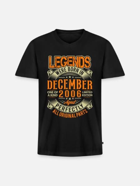 2006 December Birthday Legend - Men's Premium Organic T-shirt with V-neck - black