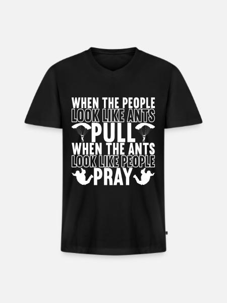 Parachute Parachutist - Men's Premium Organic T-shirt with V-neck - black
