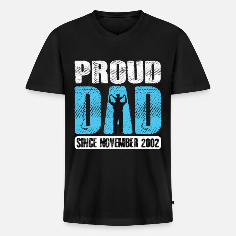 Proud Dad Since November 2002 - Männer Premium Bio T-Shirt mit V-Ausschnitt - Schwarz