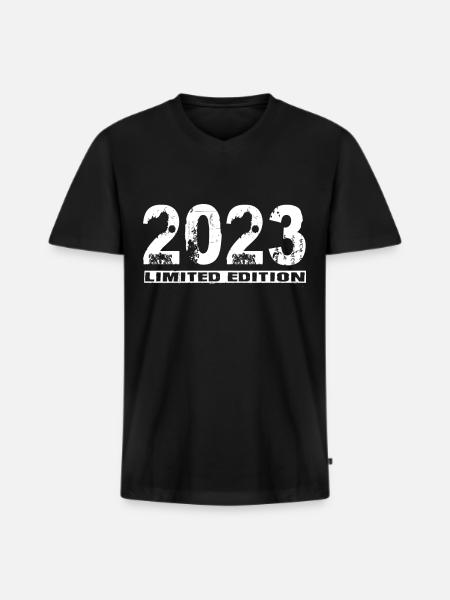 Limited Edition 2023 - Männer Premium Bio T-Shirt mit V-Ausschnitt - Schwarz