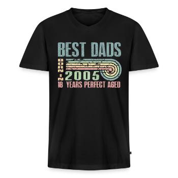 Die Besten Väter Sind 2005 Geboren, 18 Jahre Alt, - Männer Premium Bio T-Shirt mit V-Ausschnitt - Schwarz - Vorne - Nico (187cm)