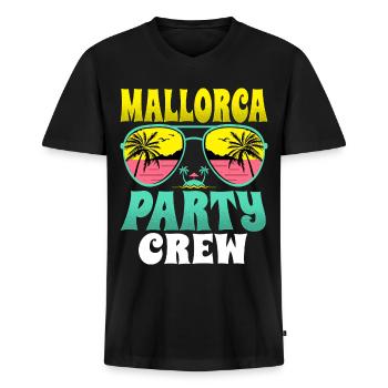 Mallorca Party Crew - Männer Premium Bio T-Shirt mit V-Ausschnitt - Schwarz - Vorne - Nico (187cm)