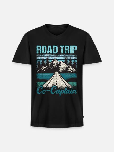 Road Trip Co-Captain - Men's Premium Organic T-shirt with V-neck - black