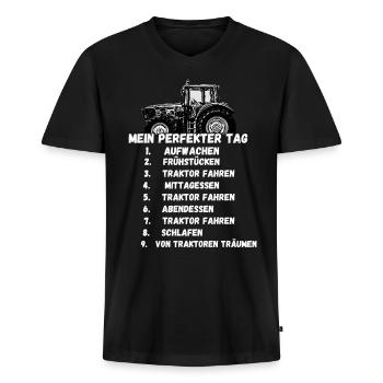 Steyr Traktor Steyr Austria /Landwirt / Dorfkind - Männer Premium Bio T-Shirt mit V-Ausschnitt - Schwarz - Vorne - Nico (187cm)