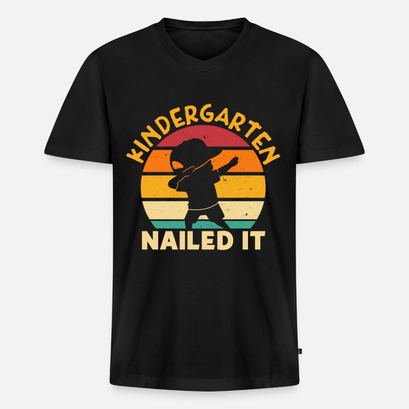 Kindergarten Nailed It - Männer Premium Bio T-Shirt mit V-Ausschnitt - Schwarz