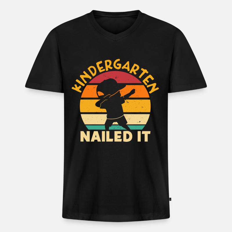 Kindergarten Nailed It - Männer Premium Bio T-Shirt mit V-Ausschnitt - Schwarz