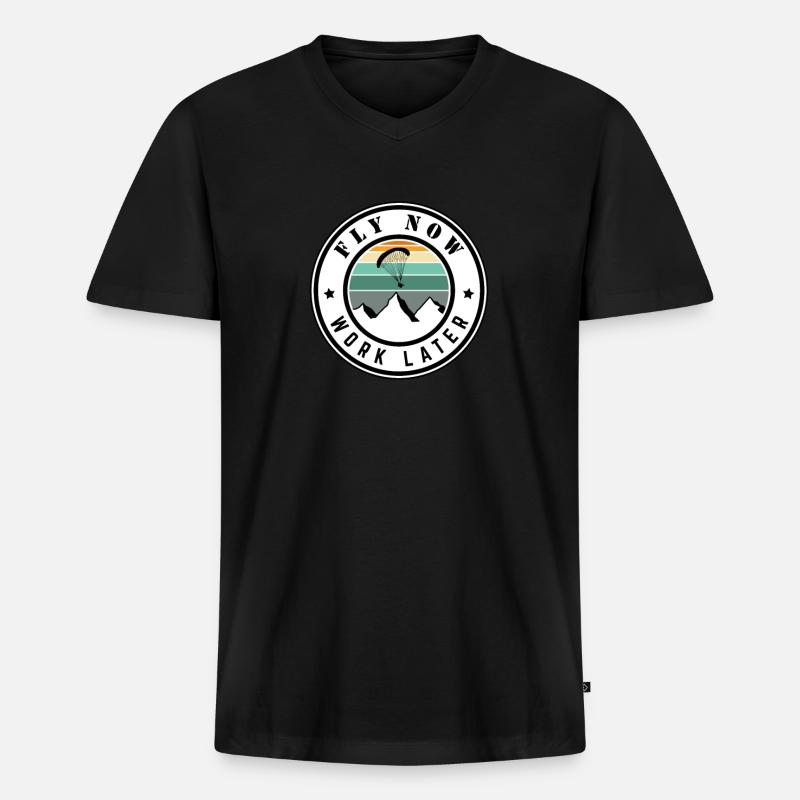 Fly now work later! - Männer Premium Bio T-Shirt mit V-Ausschnitt - Schwarz