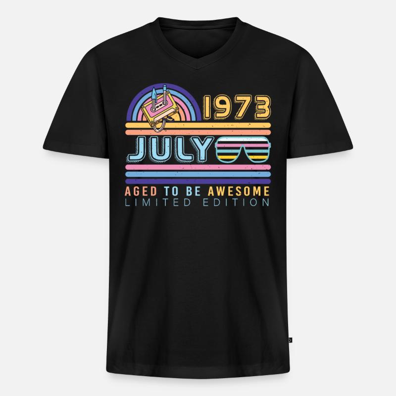1973 Juli Retro - Männer Premium Bio T-Shirt mit V-Ausschnitt - Schwarz