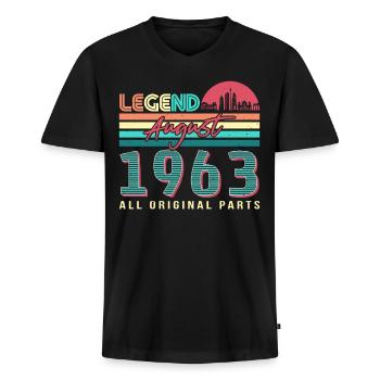 1963 August Alles Original - Männer Premium Bio T-Shirt mit V-Ausschnitt - Schwarz - Vorne - Nico (187cm)