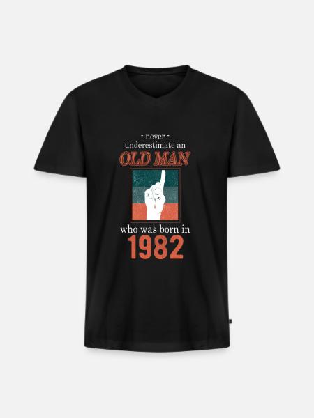 Birthday 1982 - Men's Premium Organic T-shirt with V-neck - black