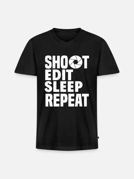 Photographer Profession - Men's Premium Organic T-shirt with V-neck - black