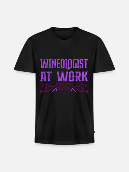 Wineologist At Work 3 - Men's Premium Organic T-shirt with V-neck - black
