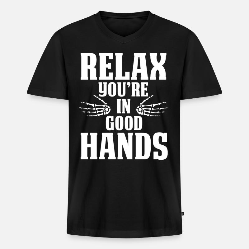 Physiotherapeut - Männer Premium Bio T-Shirt mit V-Ausschnitt - Schwarz