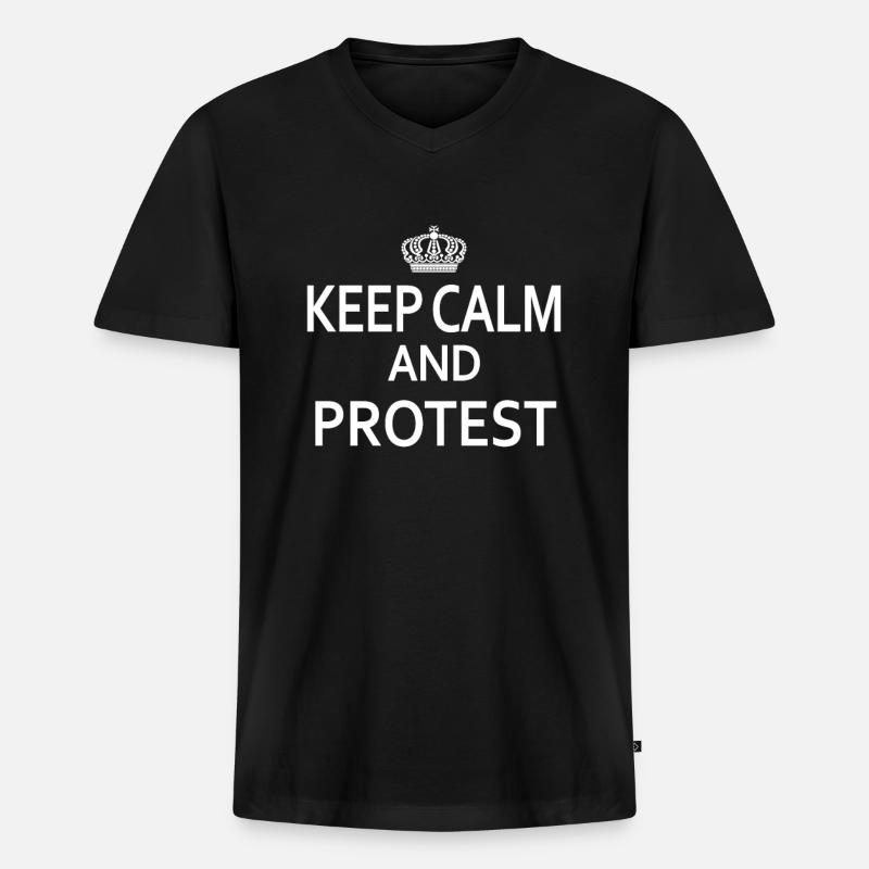 Keep Calm and PROTEST - Männer Premium Bio T-Shirt mit V-Ausschnitt - Schwarz