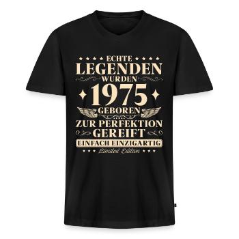 50 Geburtstag Vintage Jahrgang 1975 geboren - Männer Premium Bio T-Shirt mit V-Ausschnitt - Schwarz - Vorne - Nico (187cm)