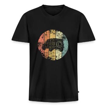 Geländewagen 4x4 Allrad vintage Auto - Männer Premium Bio T-Shirt mit V-Ausschnitt - Schwarz - Vorne - Nico (187cm)