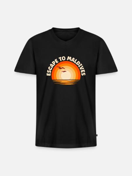 I'm fleeing to Maldives - Men's Premium Organic T-shirt with V-neck - black