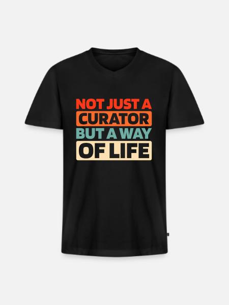 Kurator - Männer Premium Bio T-Shirt mit V-Ausschnitt - Schwarz