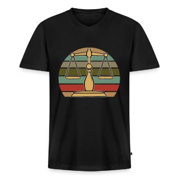 Tribunal Justice Droit - T-shirt encolure en V Premium bio Homme - noir - Devant - Nico (187cm)
