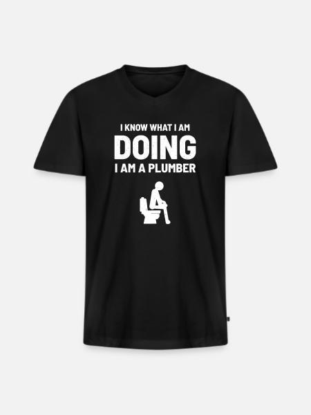 Plumbing plumbing humor - Men's Premium Organic T-shirt with V-neck - black