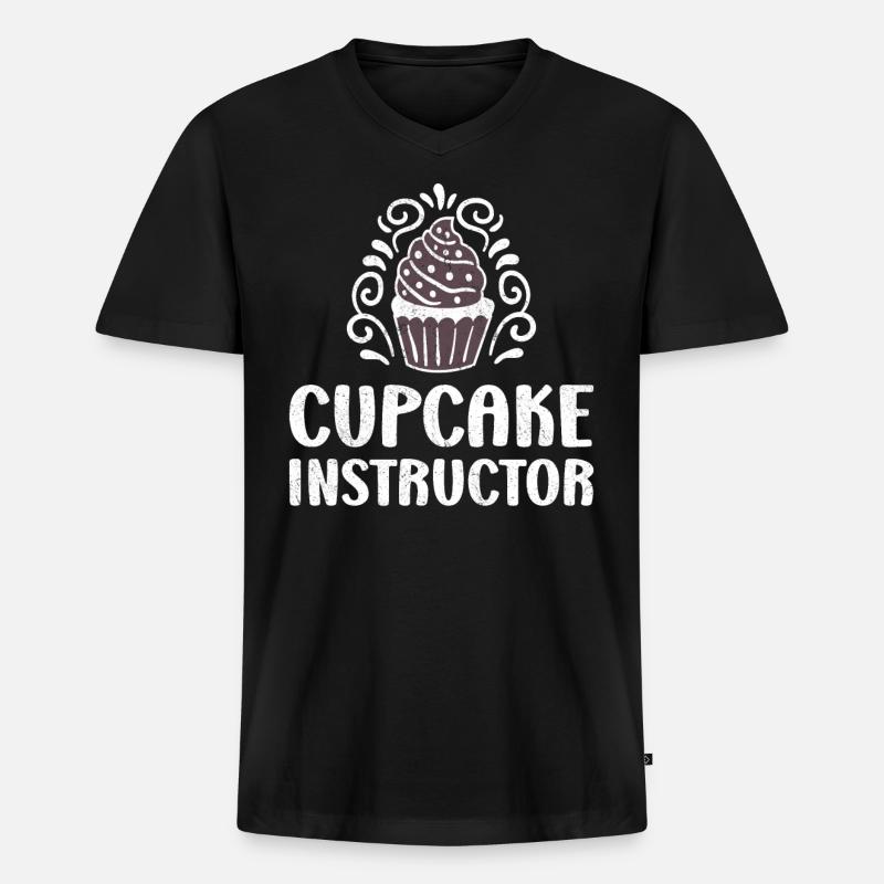 Cupcake Instructor - Männer Premium Bio T-Shirt mit V-Ausschnitt - Schwarz