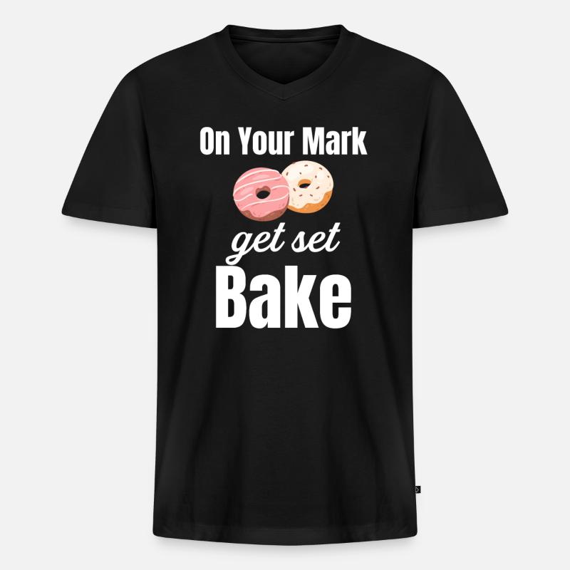 Ready, bake! Culinary bread - Men's Premium Organic T-shirt with V-neck - black