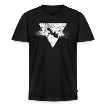Mier - Mannen Premium Bio T-shirt met V-hals - zwart - Voor - Nico (187cm)