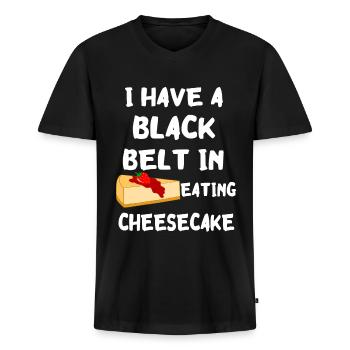Lustiger Kuchen Dessert Schwarzer Gürtel Im Käseku - Männer Premium Bio T-Shirt mit V-Ausschnitt - Schwarz - Vorne - Nico (187cm)